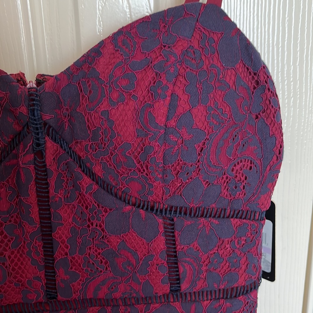 NWT Guess Lace Dress - Picture 4 of 16